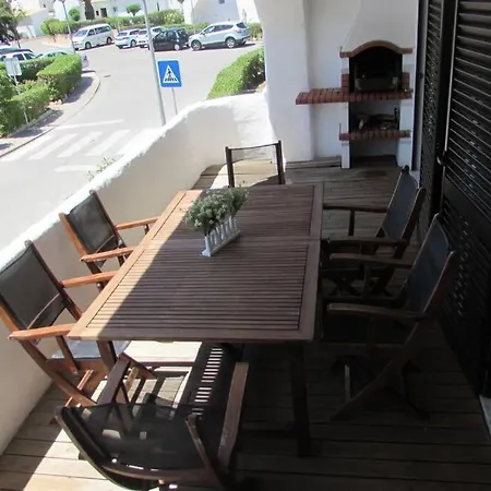 Moradia Em Alporchinhos Сasa de vacaciones